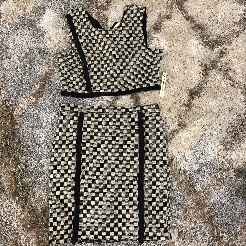 Thrifted Two piece set !“Never Worn”!